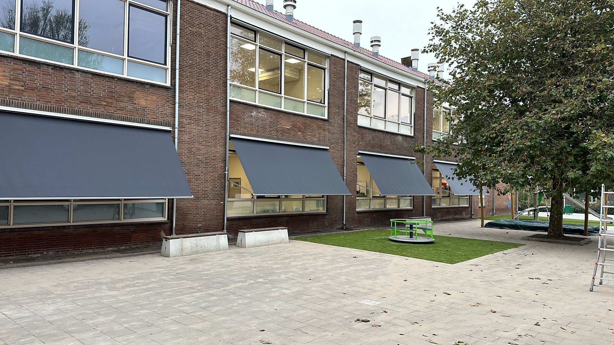 Uitvalschermen